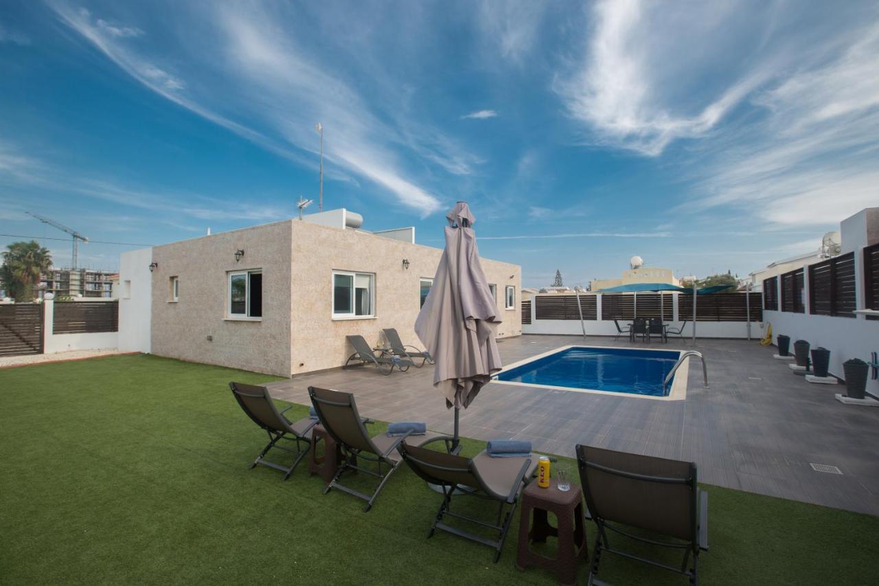 Broadway Villas Protaras Luaran gambar