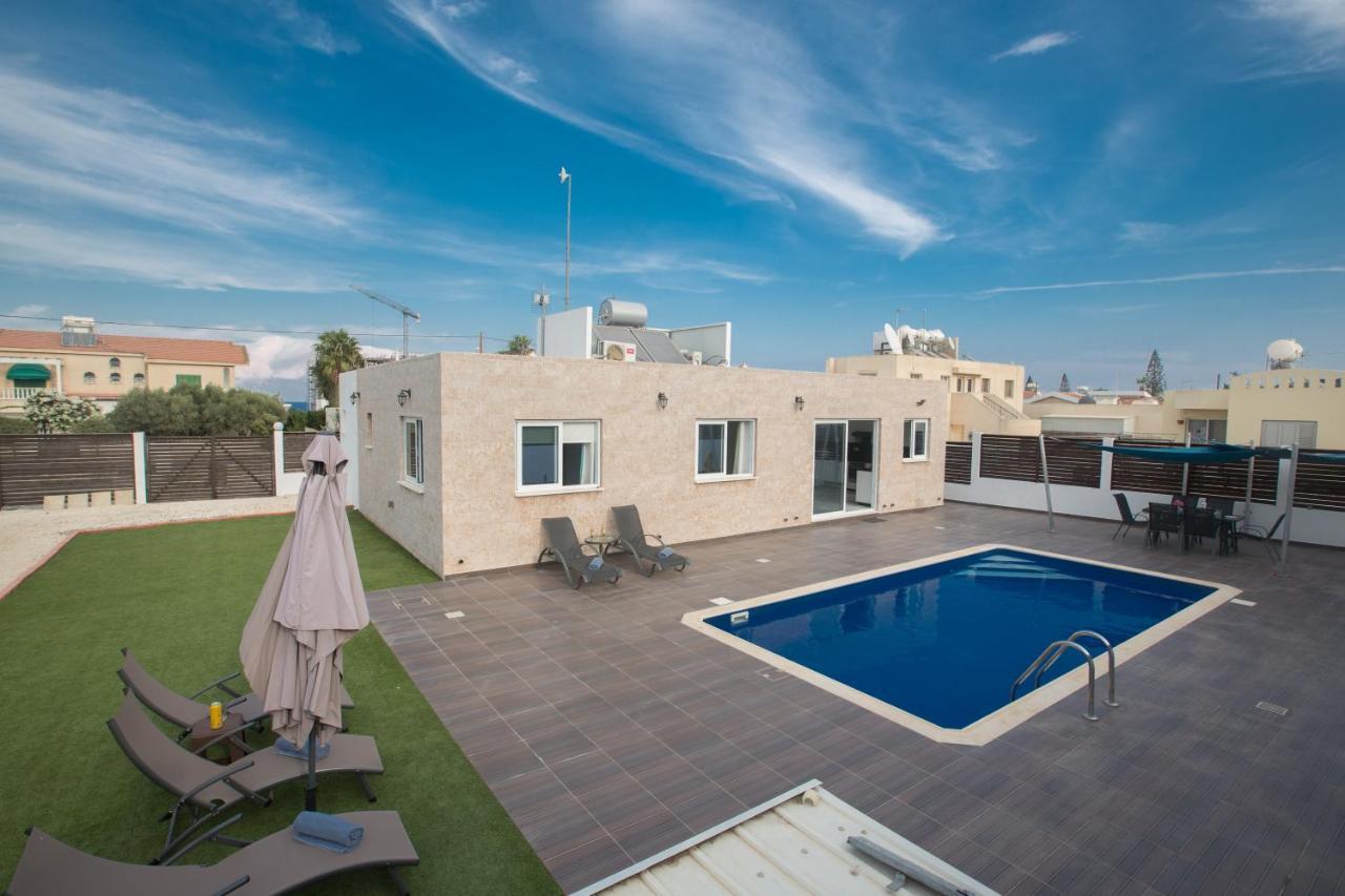 Broadway Villas Protaras Luaran gambar