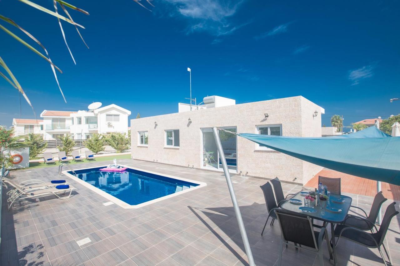 Broadway Villas Protaras Luaran gambar