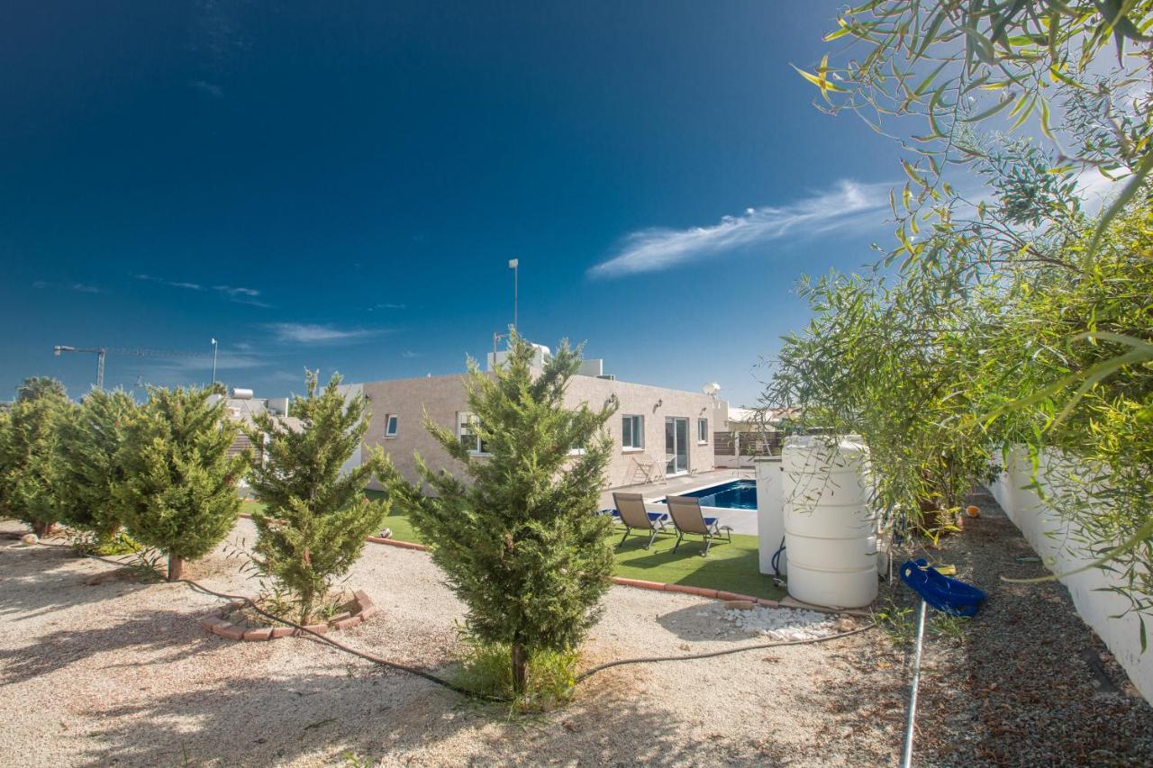 Broadway Villas Protaras Luaran gambar