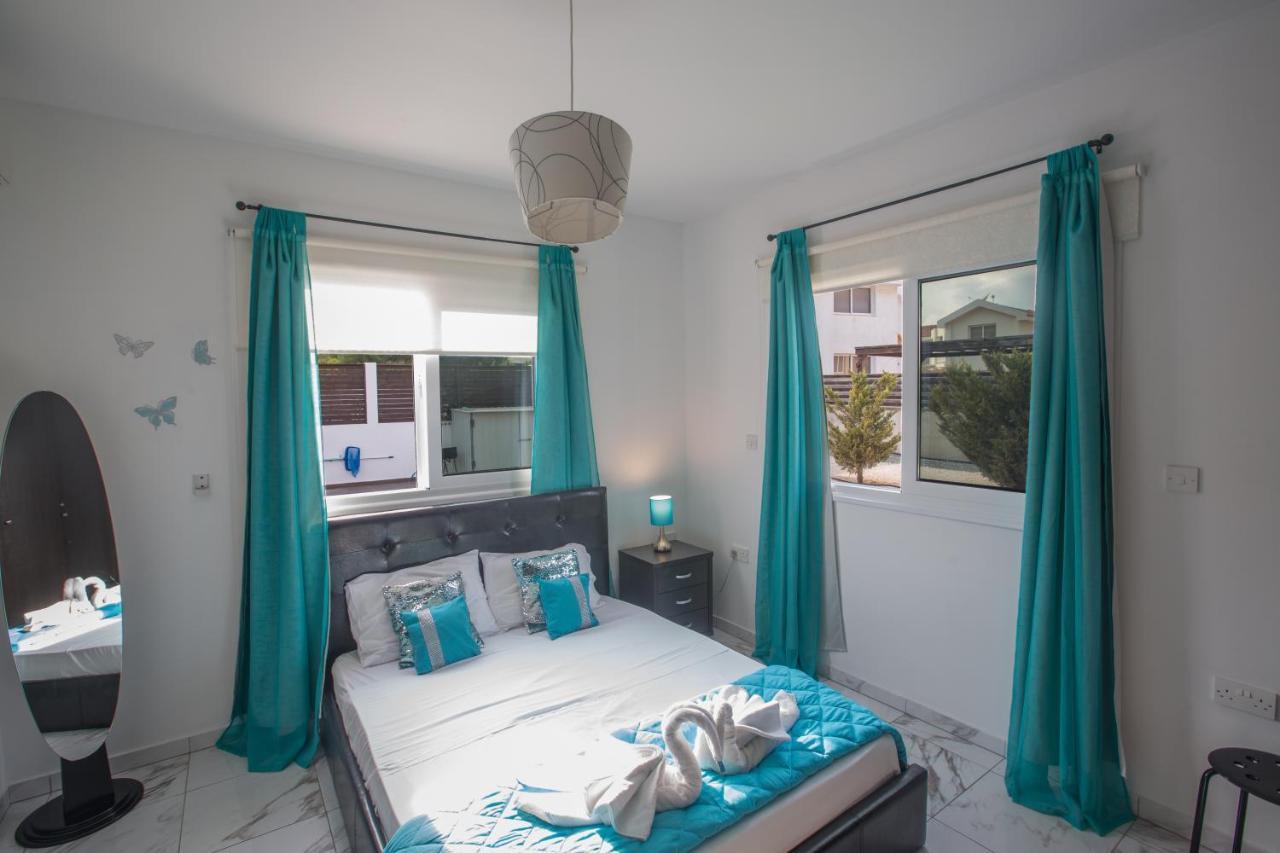 Broadway Villas Protaras Luaran gambar