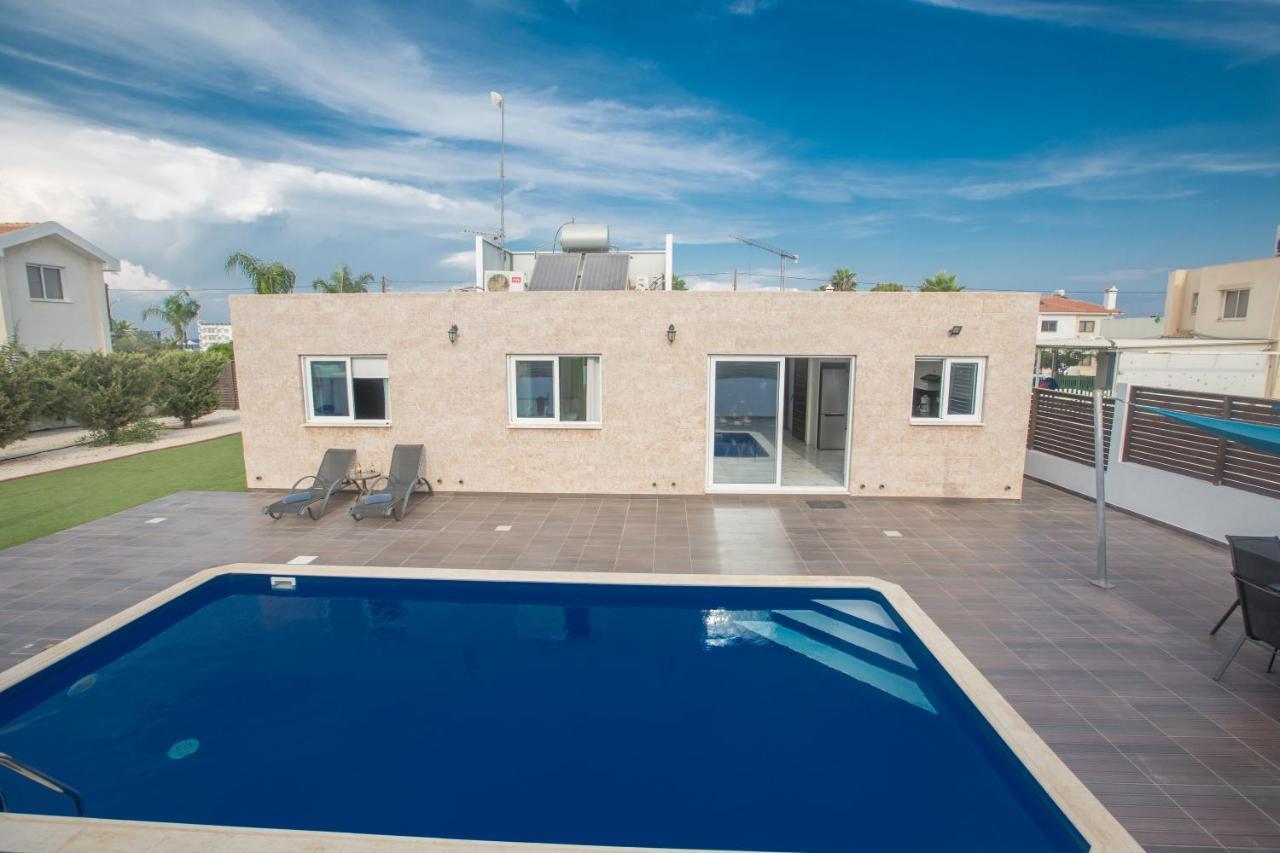 Broadway Villas Protaras Luaran gambar