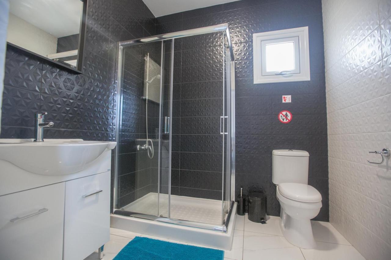 Broadway Villas Protaras Luaran gambar
