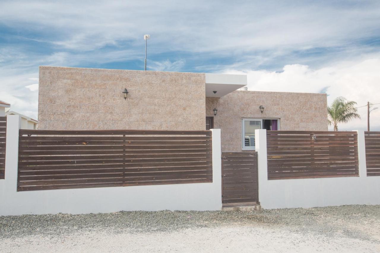 Broadway Villas Protaras Luaran gambar