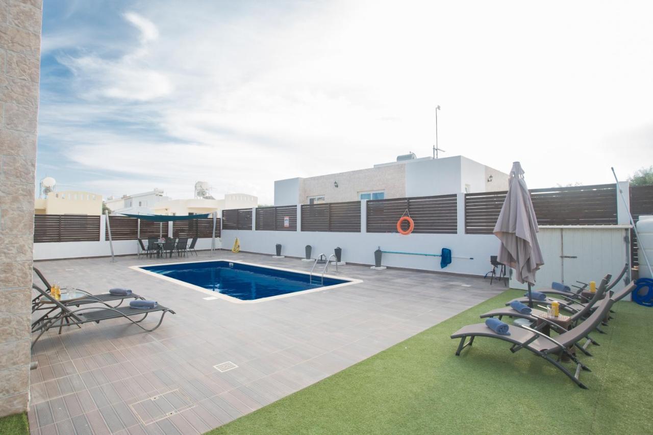 Broadway Villas Protaras Luaran gambar
